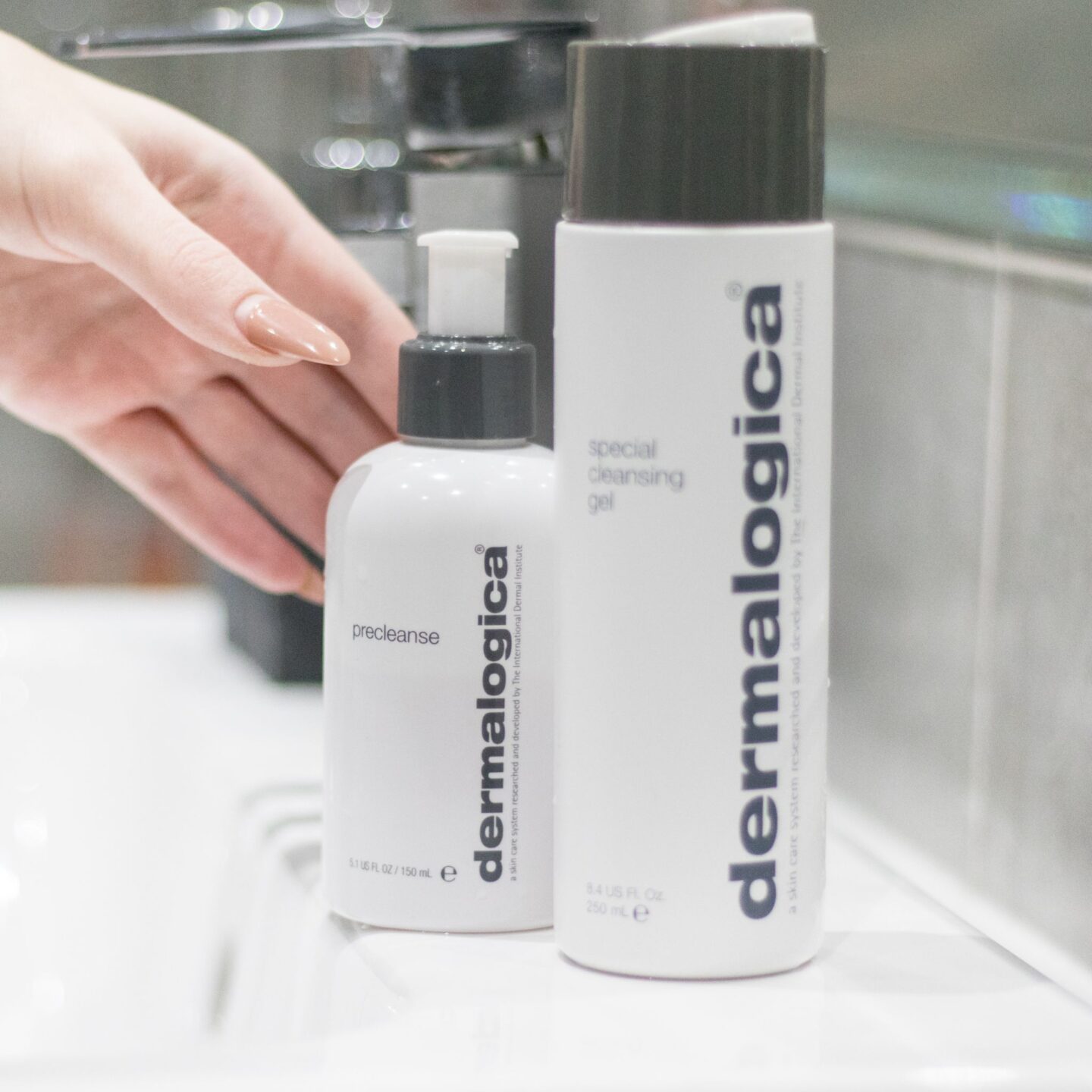 Clear Adult Acne With Dermalogica AGE Bright Clearing Serum + Spot Fader Clear Adult Acne With Dermalogica AGE Bright Clearing Serum + Spot Fader